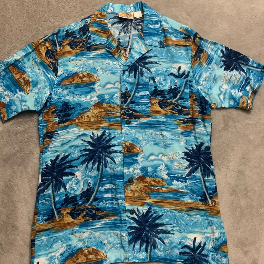 Vintsge Hawaiian beach shirt